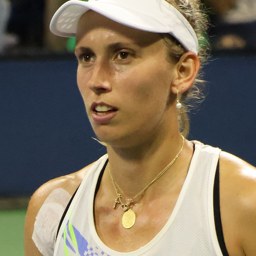 Elise Mertens